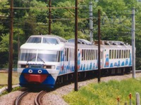 富士急行2000系、来年2月で引退…旧国鉄の急行形直流電車が消滅へ 画像