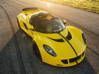 【SEMAショー15】1451馬力…米国製スーパーカー、ヴェノムGT に2016年型 画像