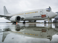 ノルウェー・エアシャトル、B737-300全機を退役…ラストフライトを終えた機材は博物館へ 画像