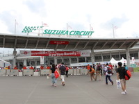 鈴鹿、現行サーキットカートのラストランを年末年始に開催…7台同時のタイムアタック 画像