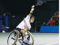 ANA、プロ車いすテニスプレーヤーの国枝選手とスポンサー契約 画像