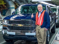 GMの米インディアナ工場、累計生産700万台…ピックアップトラックの拠点 画像