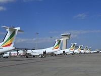 ボンバルディアとエチオピア航空、Q400確定購入契約に調印 画像