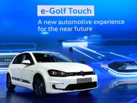【CES16】VW ゴルフ のEV、最新ジェスチャーコントロール提示 画像