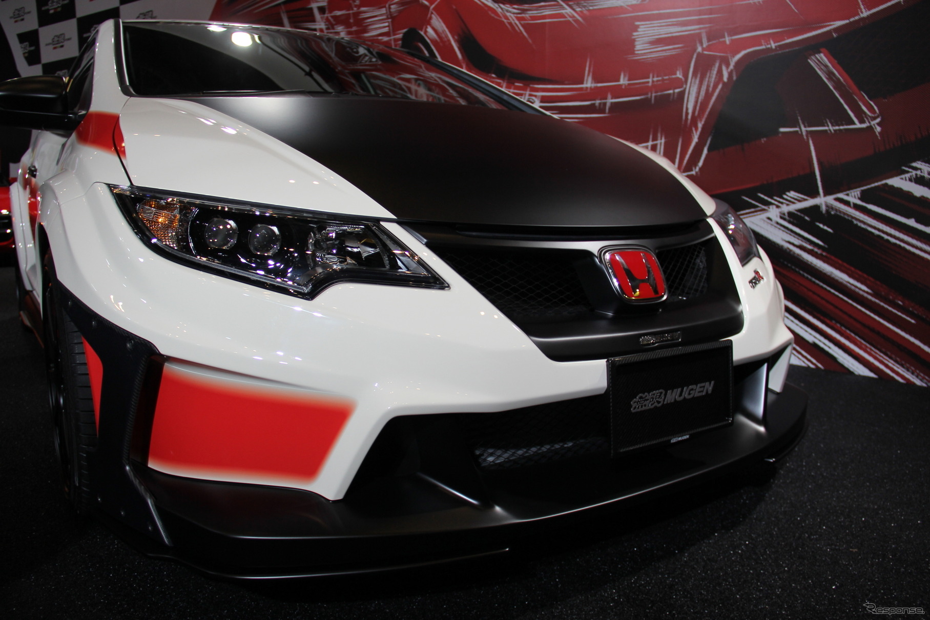 無限シビックTYPE R コンセプト（東京オートサロン2016）