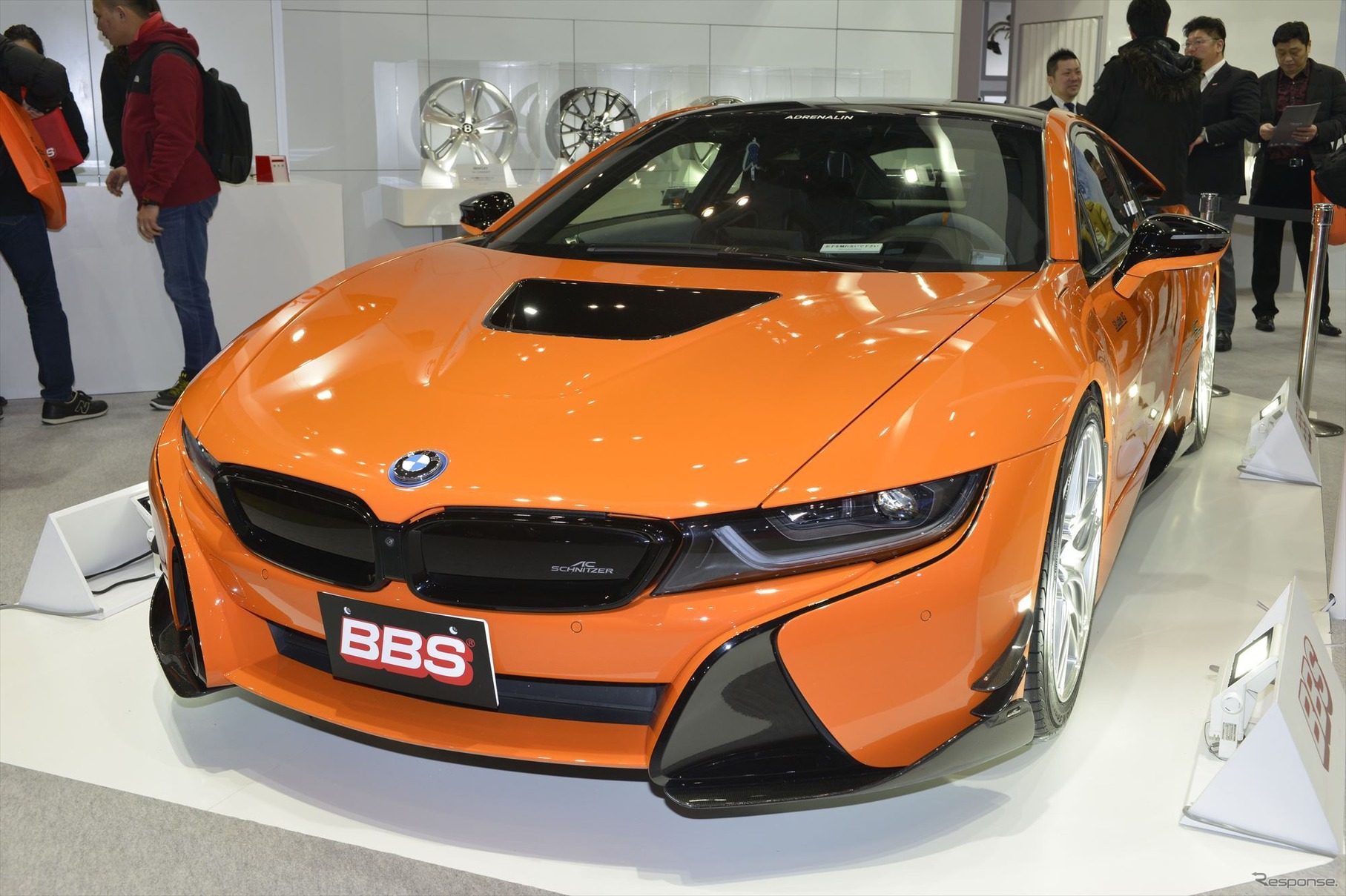 BBSジャパン BMW i8（東京オートサロン16）