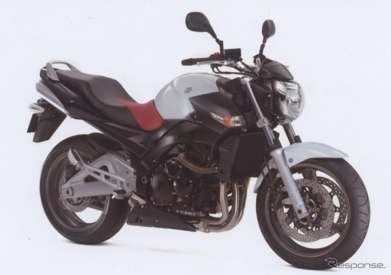 スズキ GSR400 に特別カラーを採用