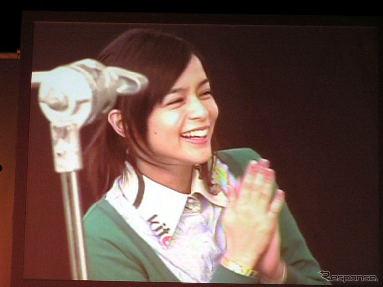 トヨタ パッソ のCMに加藤ローサ…「おおざっぱ」と「ひとまかせ」