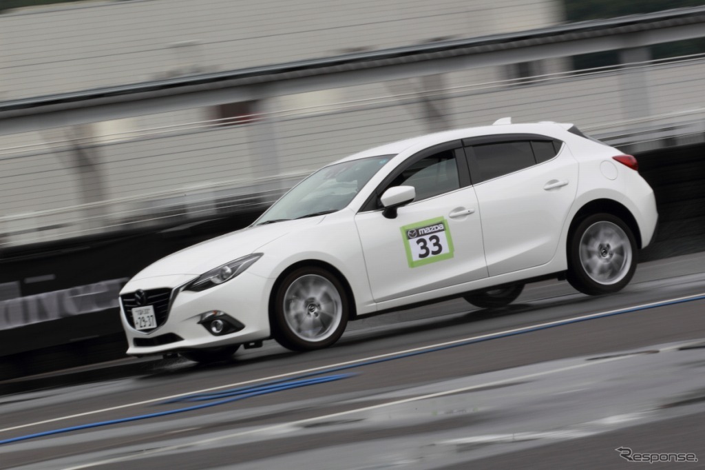 マツダ・ドライビング・アカデミー