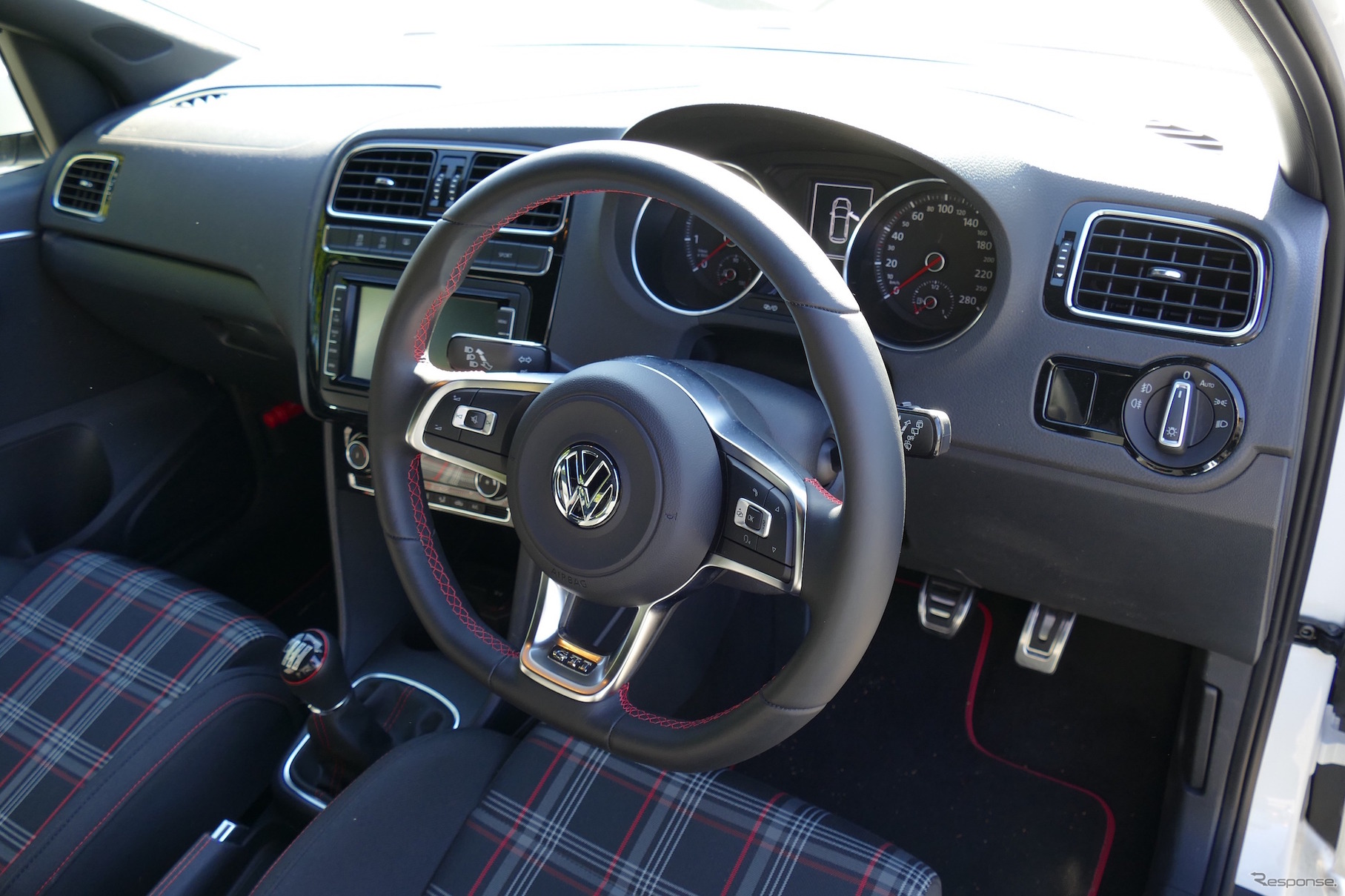 VW ポロ GTI 6速MT