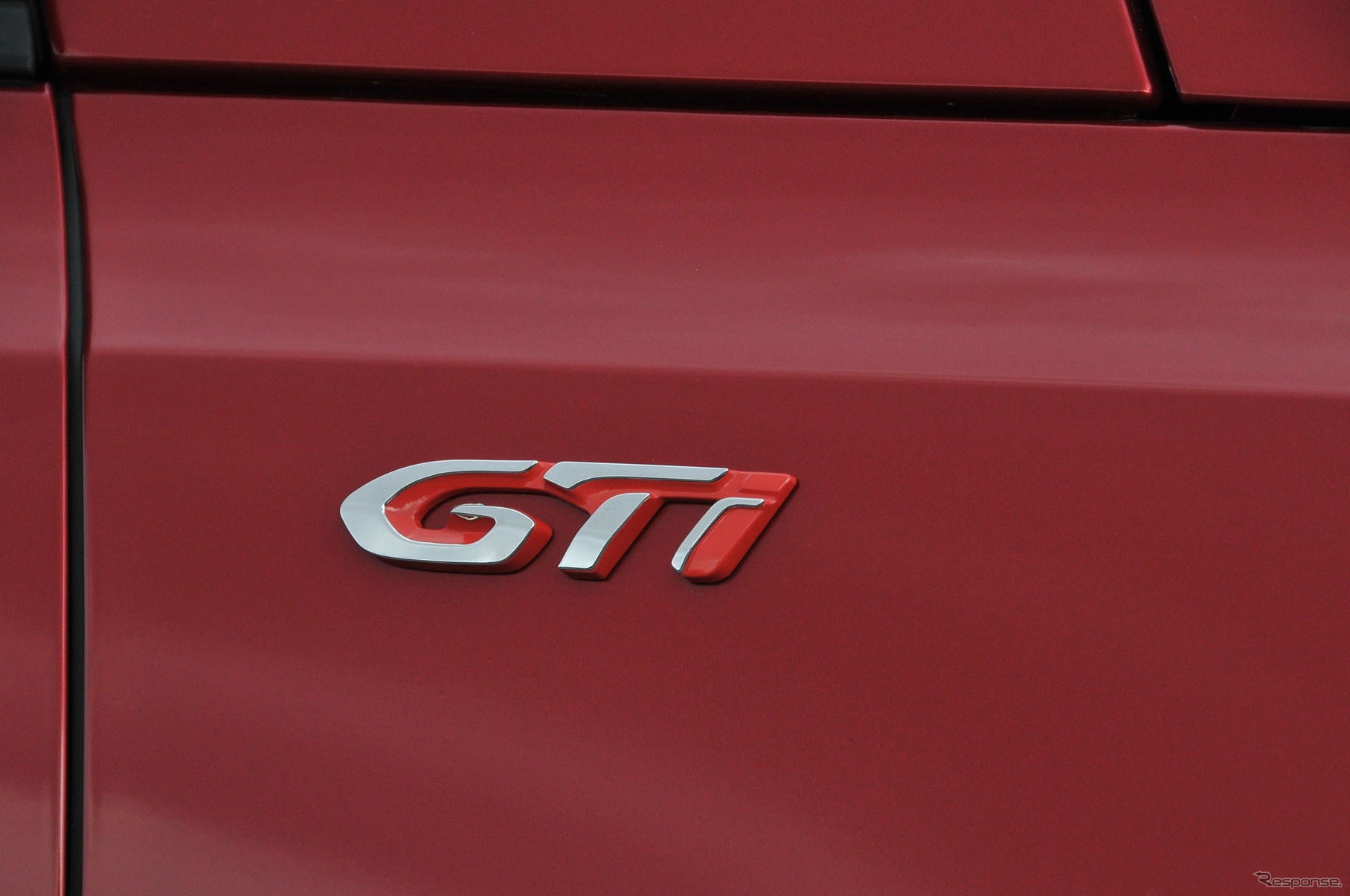 プジョー 308 GTi 270 バイ・プジョー・スポール