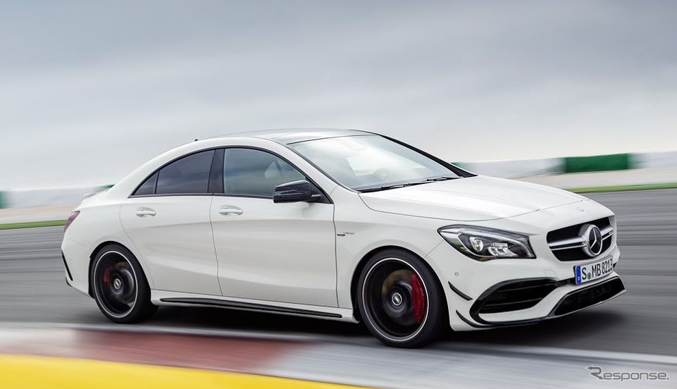 改良新型 メルセデスAMG CLA 45 4MATIC クーペ