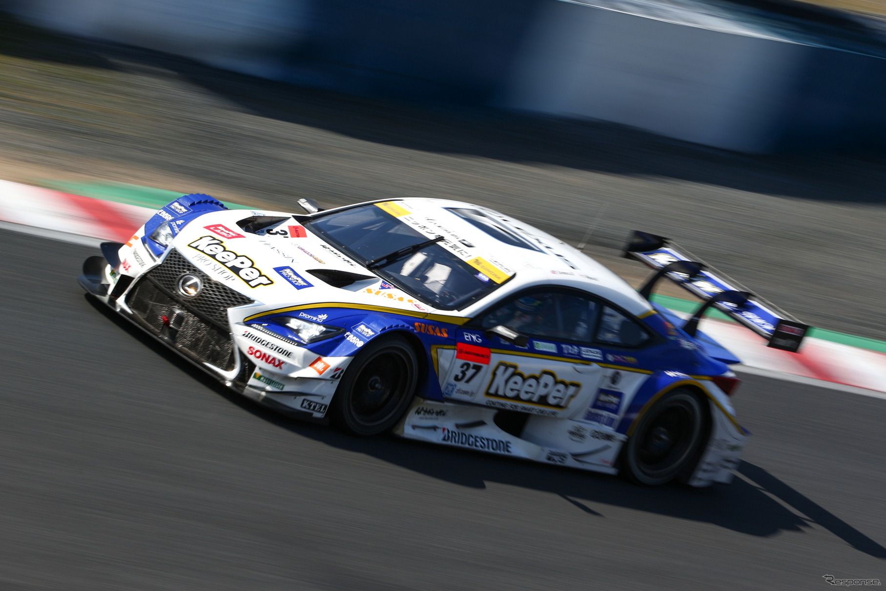 #37 レクサスRC F （GT500クラス）