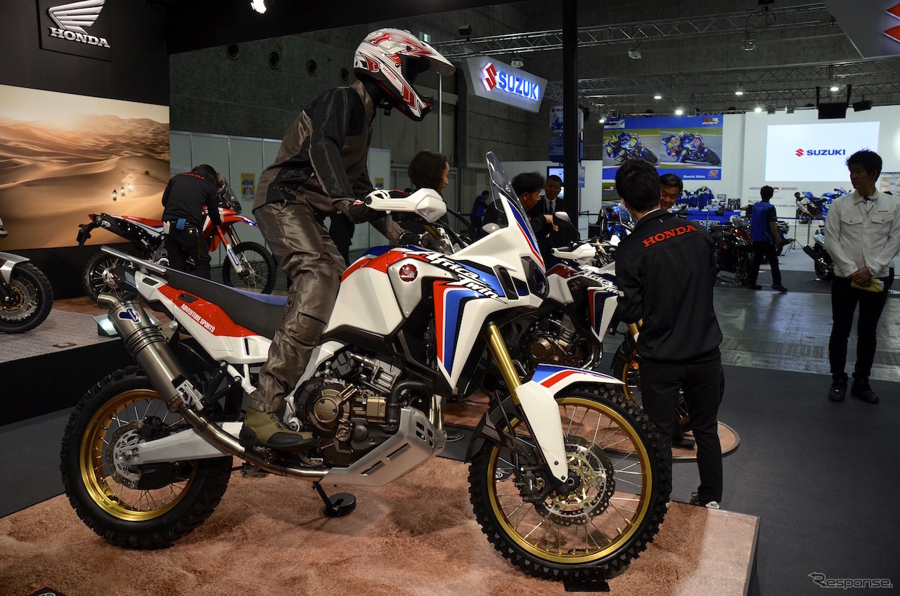 CRF1000L Africa Twinをベースに、アドベンチャーイメージをより際立たせたコンセプトモデル、Africa Twin Adventure Sports Concept。