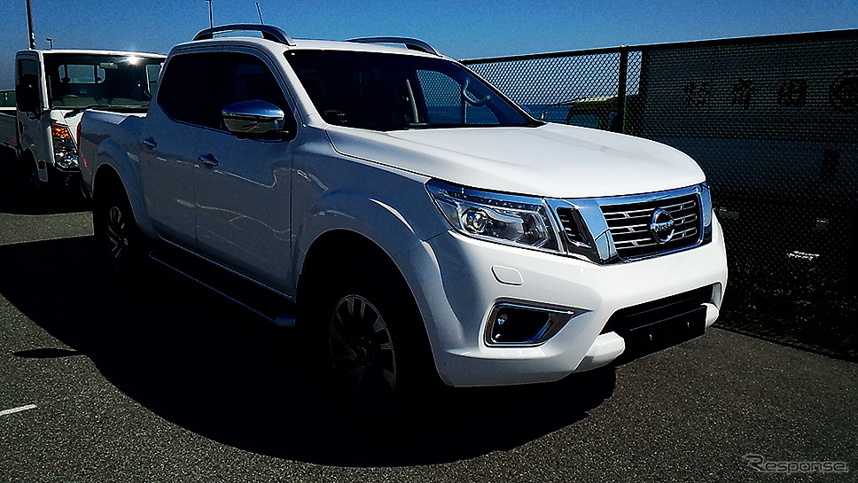 日産ピックアップ12代目、欧米豪などで販売される『NP300 NAVARA』（ナバラ）。3月に大磯で行われた日産日産小型商用車（LCV）オールラインナップ公開にて