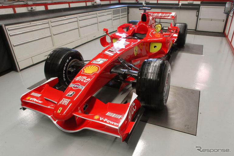 フェラーリ、新型車 F2007 発表