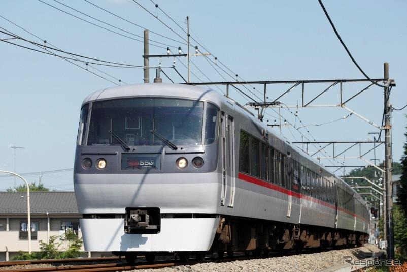西武鉄道のSL列車「運転」にあわせ、池袋～西武秩父間でも臨時列車を運転。特急レッドアローで使用している10000系で運転される。