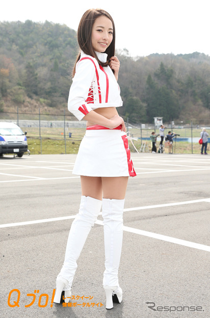 AUTECH Race Queen/MOTUL Circuit Lady