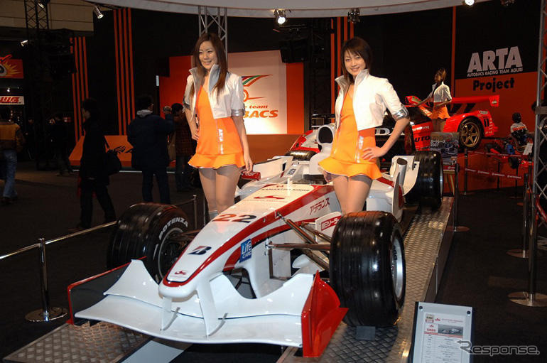 【大阪オートメッセ】オートバックス、F1などを出展