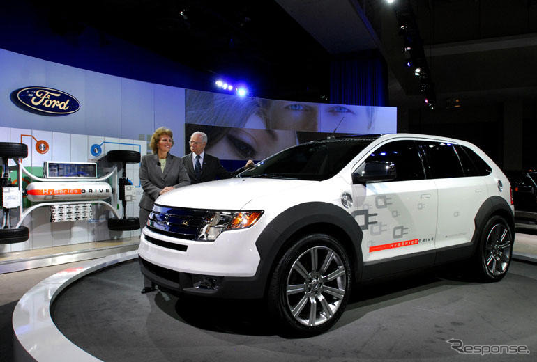 フォード、プラグイン付き燃料電池/内燃機関ハイブリッドカーを発表