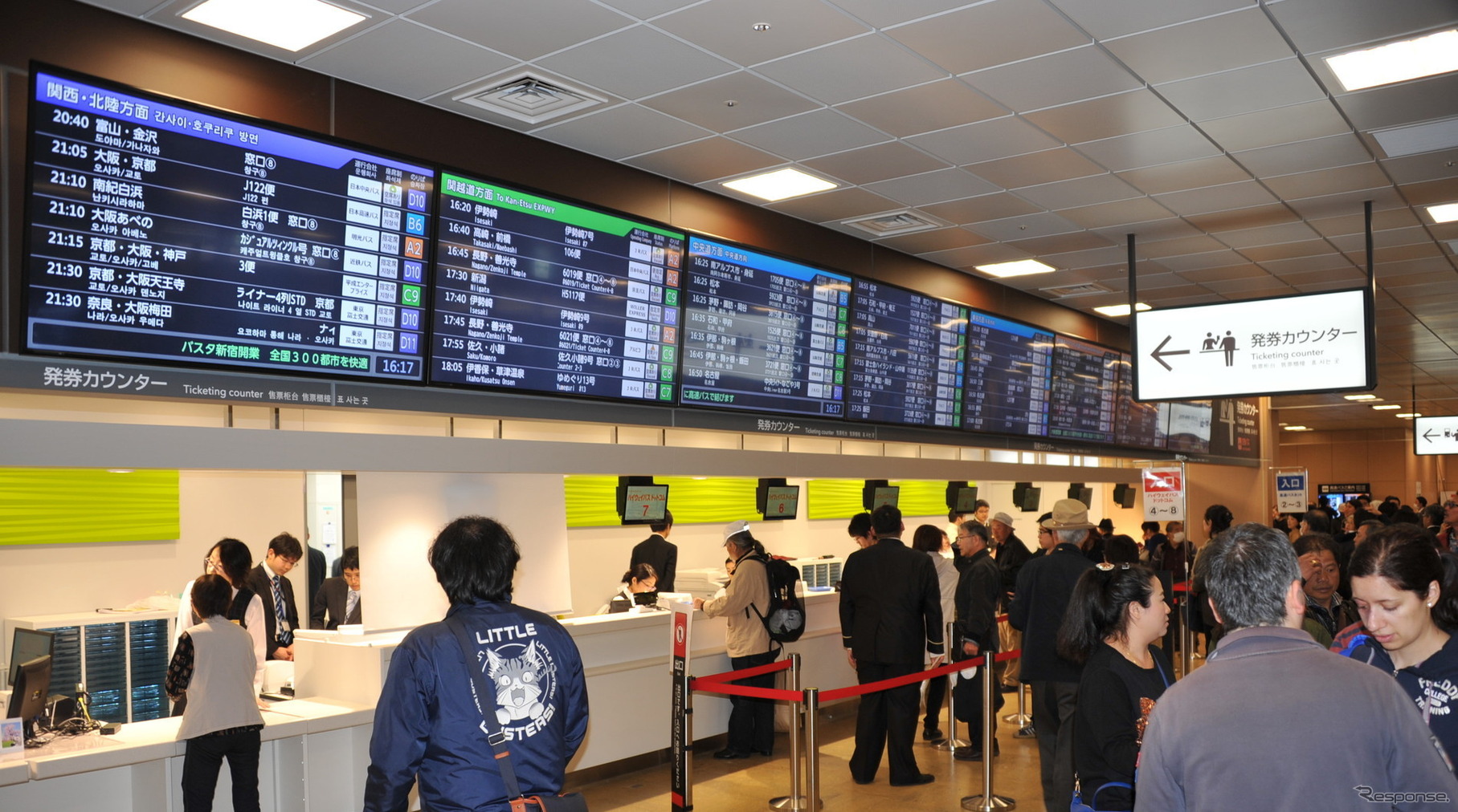 日本最大のバスターミナル「バスタ新宿」