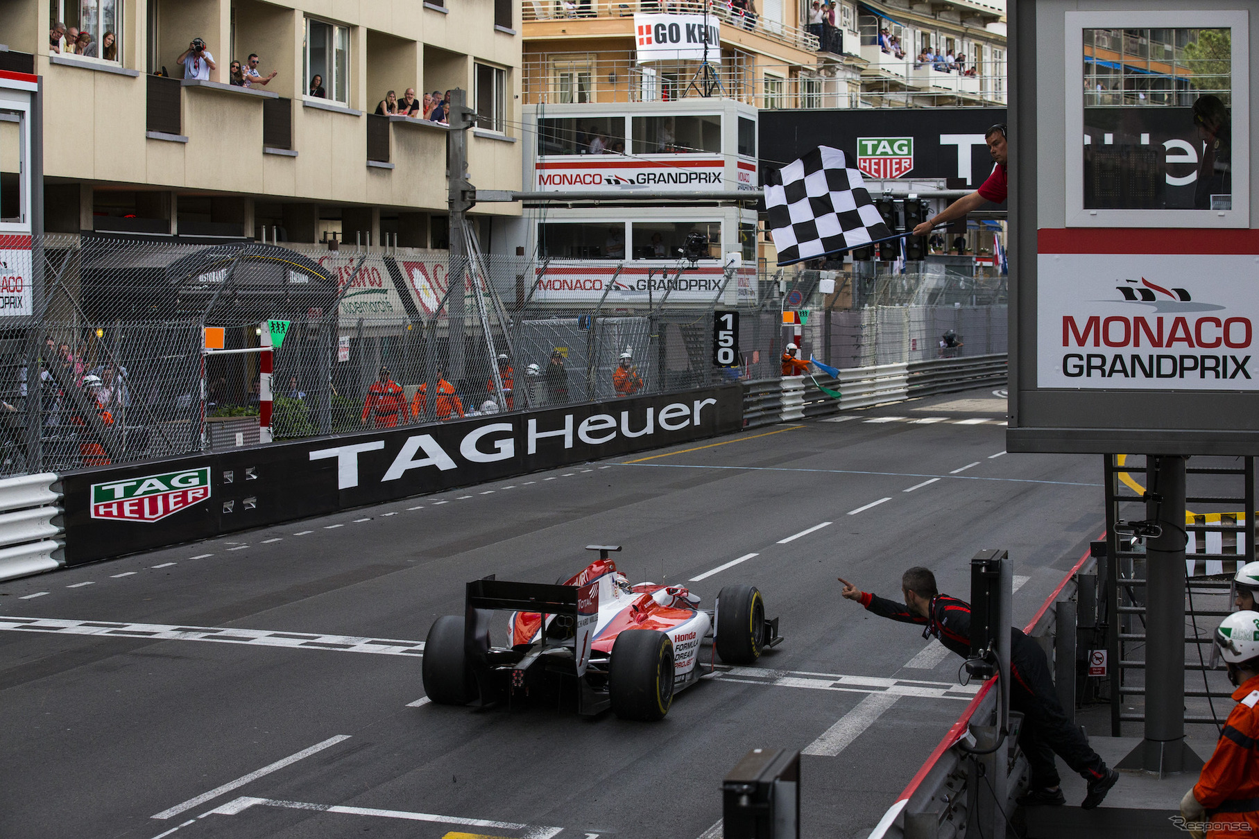 GP2参戦中の#1 松下信治が、モナコ戦の第2レースで今季初勝利を達成。