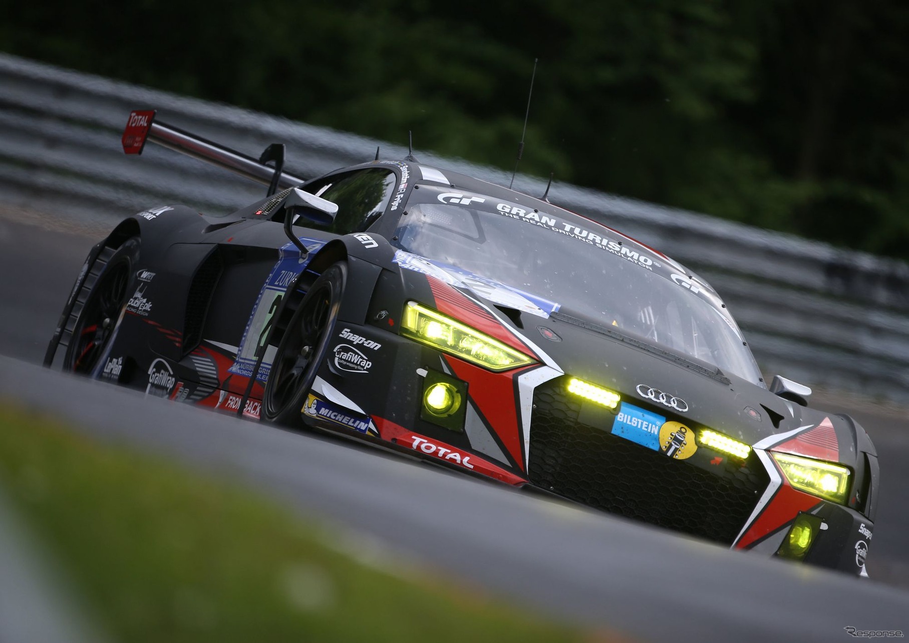 アウディ R8 LMS