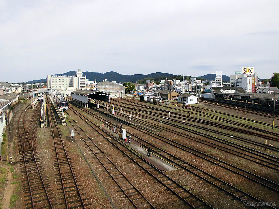 JR参宮線はキハ40が姿を消し、新しいキハ25が活躍（AIR & BUS成田発伊勢行きツアー）