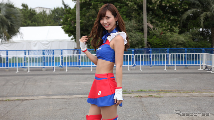 AIR RACE QUEENS by ROBERUTARED BULL AIR RACE CHIBA 2016