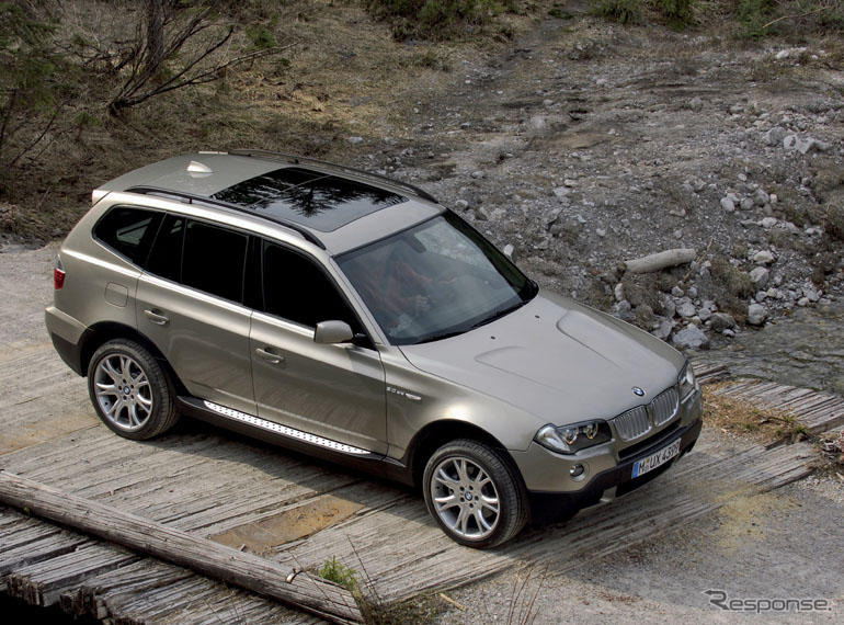 BMW X3がドイツ誌読者投票でオフロード カーオブザイヤーに