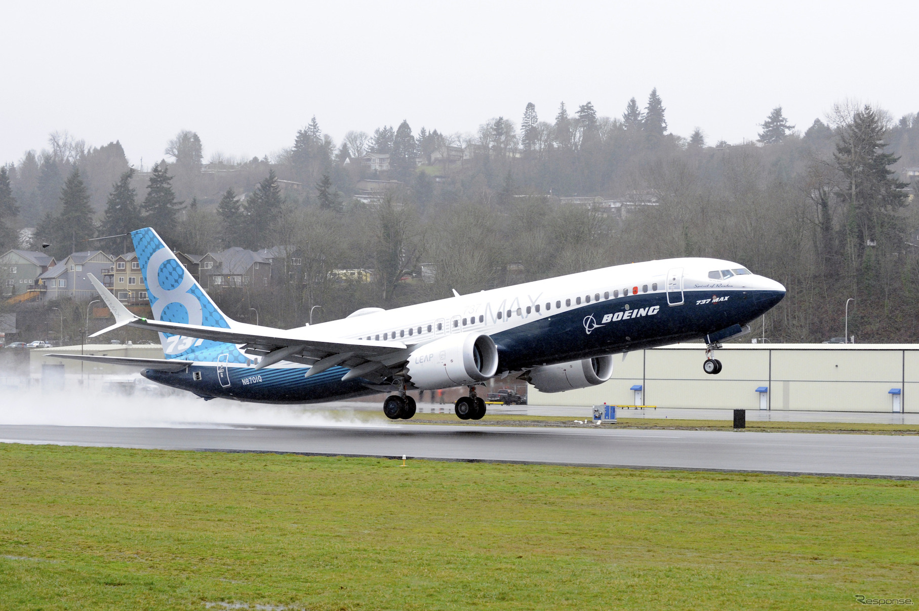 737 MAX 8初飛行が成功　《Paul Gordon/Boeing》