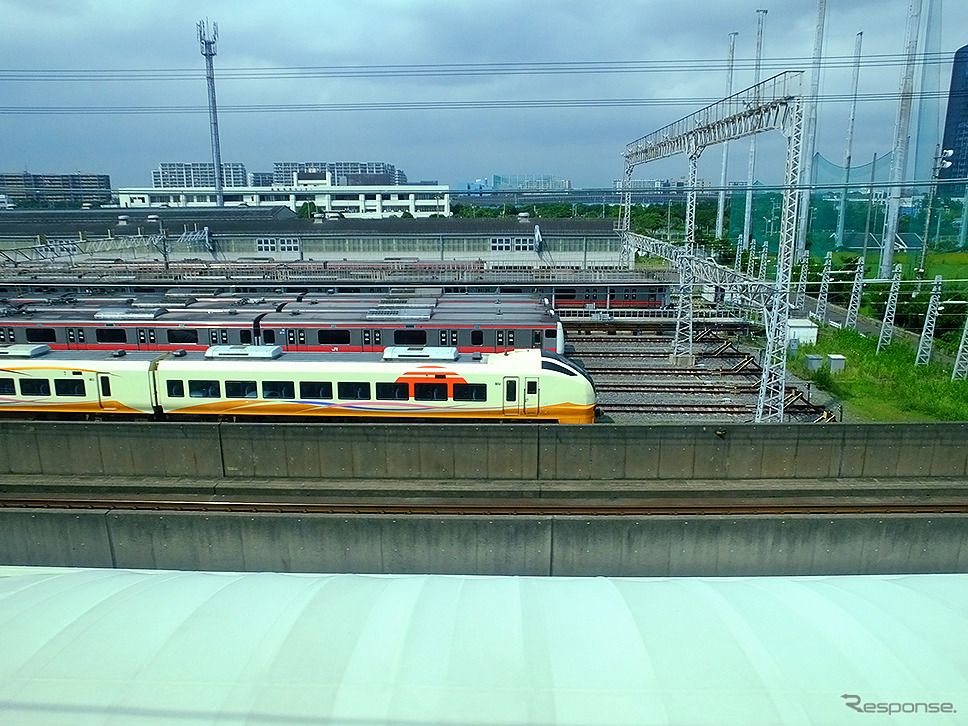 京葉車両センターに留置されるE653系新潟車