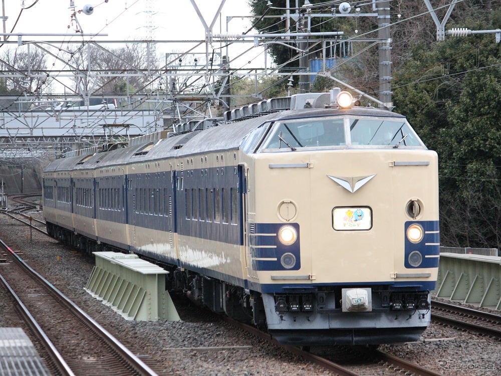 現在は団体臨時列車を中心に運用されている。