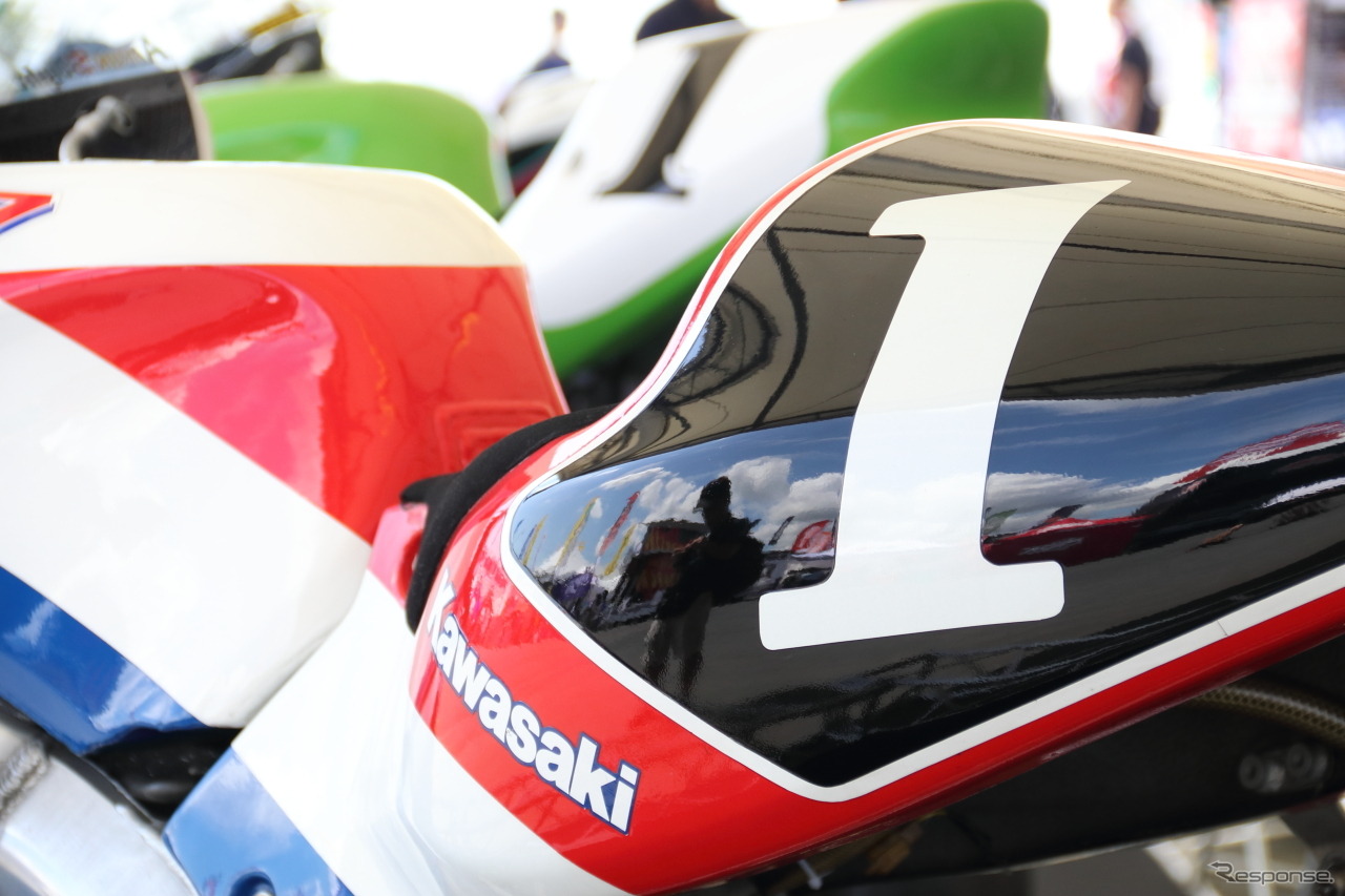 2016鈴鹿8耐 カワサキ特別展