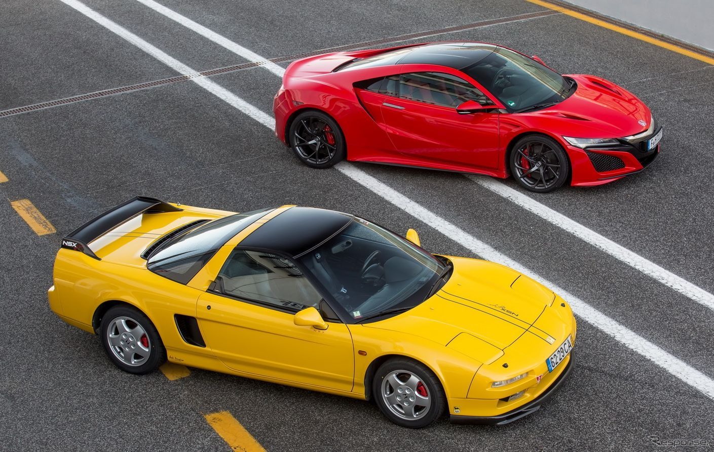 ホンダ NSX 欧州仕様の新型と旧型