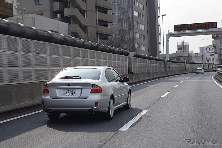 【レガシィSIクルーズリミテッドに乗った!】首都高速走行でも使える