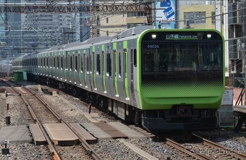 山手線で運転されているE235系の量産先行車。来春から量産車の投入が始まる。