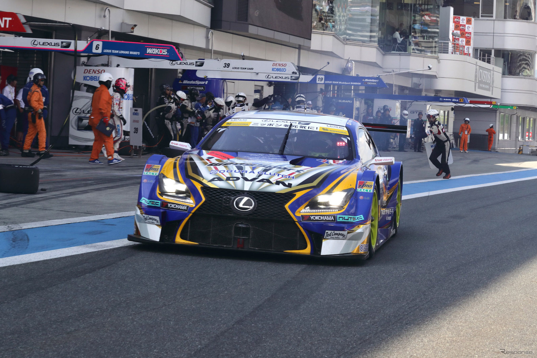 昨年まで脇阪監督が選手として所属したBANDOHの#19 レクサスRC Fも上昇ムードで鈴鹿1000kmを迎える（今季は関口雄飛&国本雄資のコンビ）。