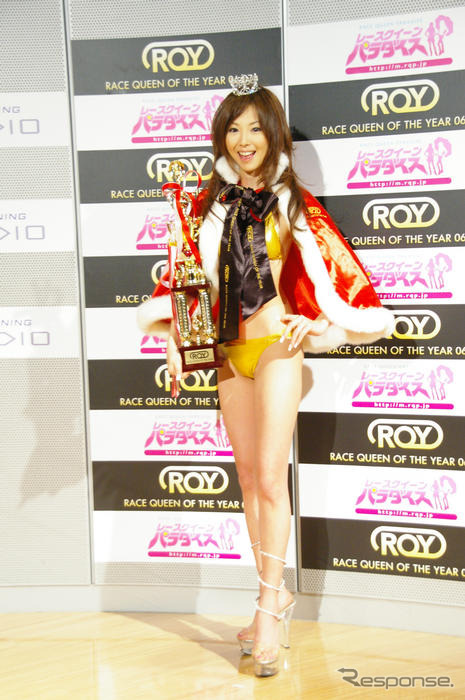 レースクイーン・オブ・ザ・イヤー 山崎みどりさん…写真蔵