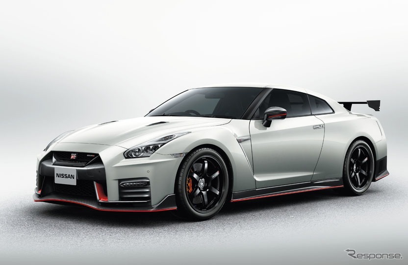 日産 GT-R NISMO、2017年モデル