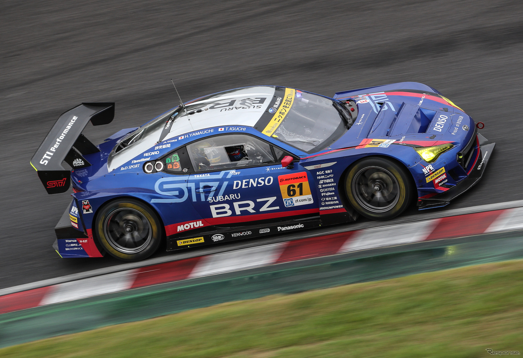 GT300クラス優勝の#61 BRZ。