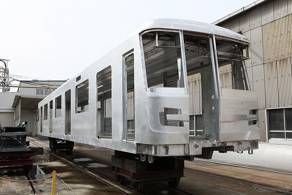 日比谷線の新型車 13000系