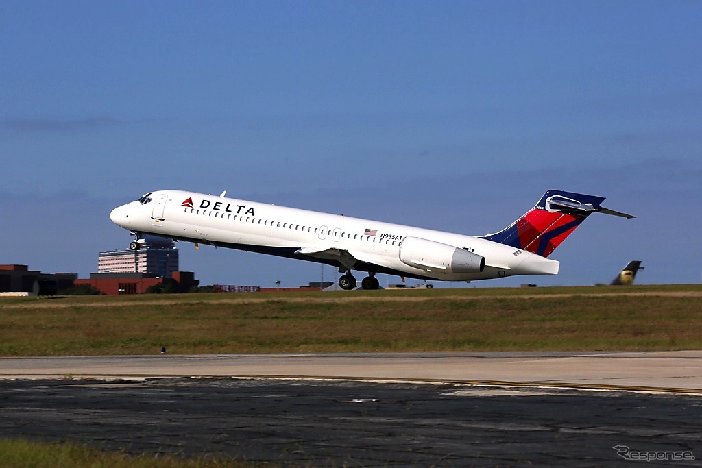 デルタ航空（B717）