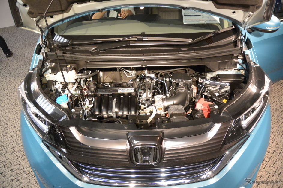 ホンダ 新型 フリード 発表会