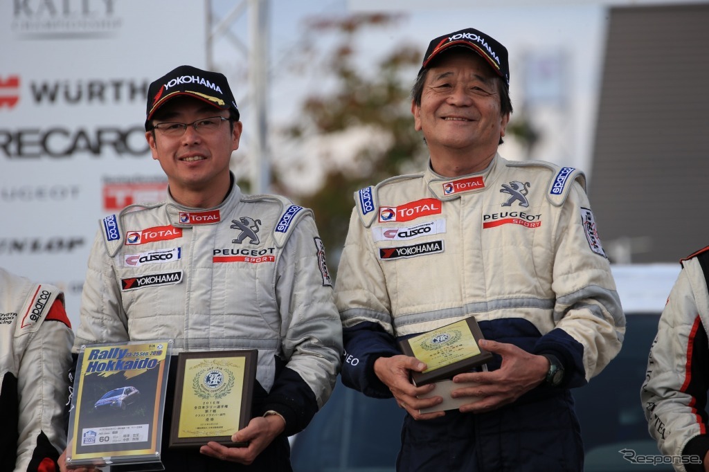 柳澤宏至選手（左）／中原祥雅選手（右）