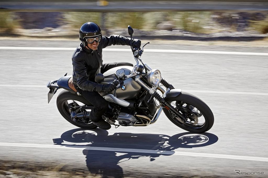 BMW R nineTスクランブラー