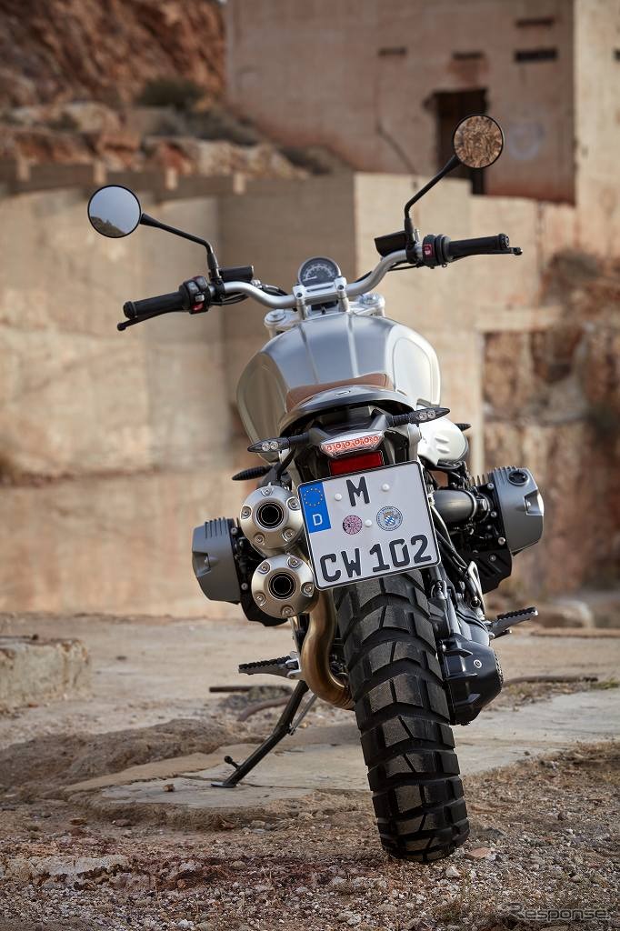 BMW R nineTスクランブラー
