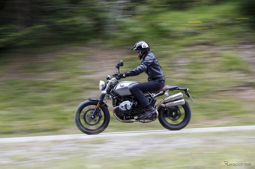 BMW R nineTスクランブラー