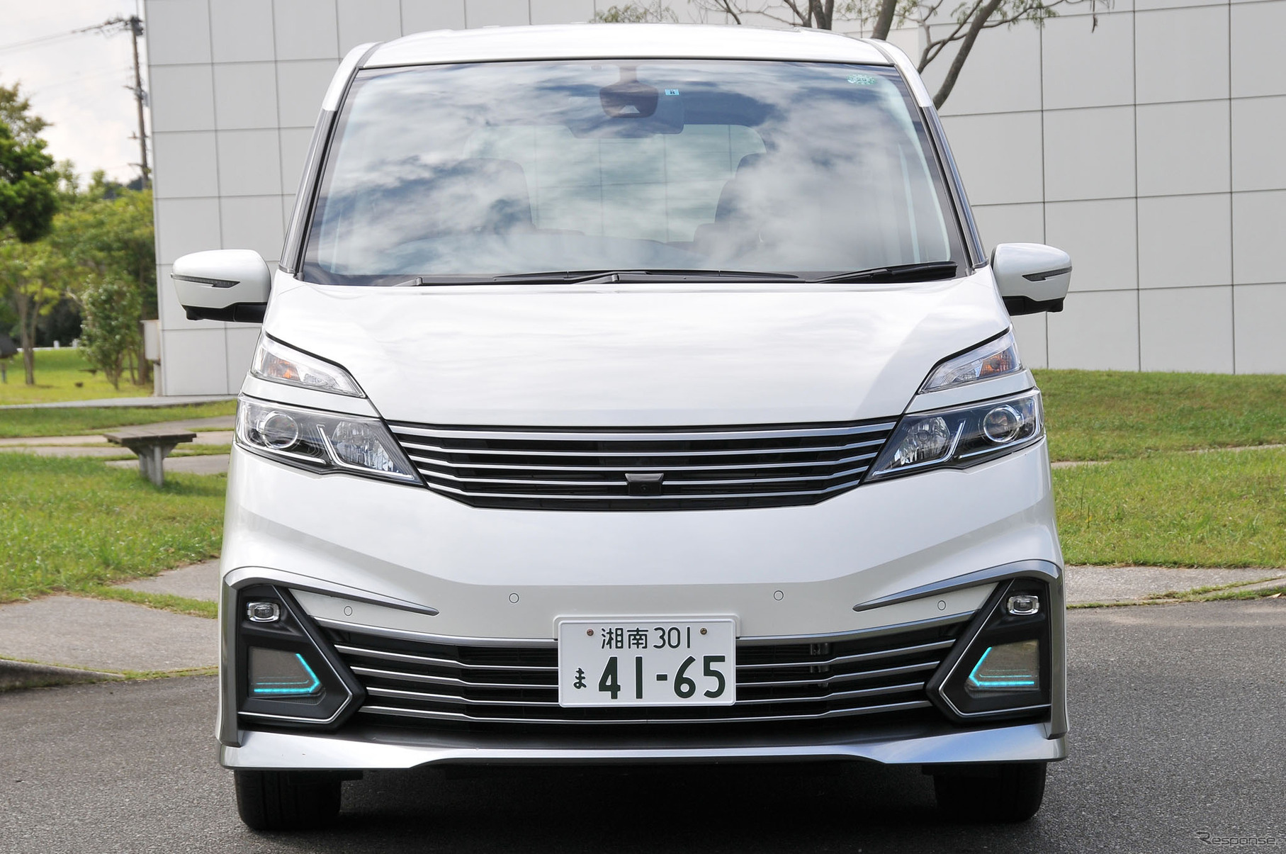【日産 セレナ 新型】ライダー オーテック30周年仕様…セレナで唯一レザーシート［写真蔵］