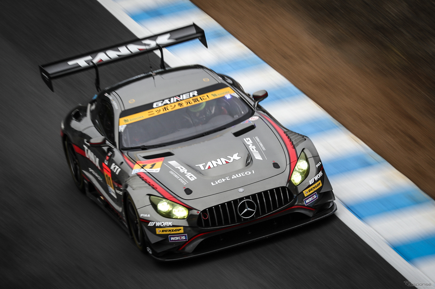 GT300の第3戦ポールポジションは#11 メルセデス。